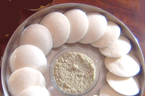 Idli - Ittali