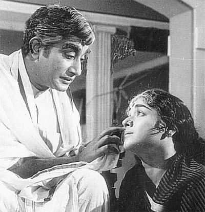 Sivaji Ganesan in Vietnam Veedu