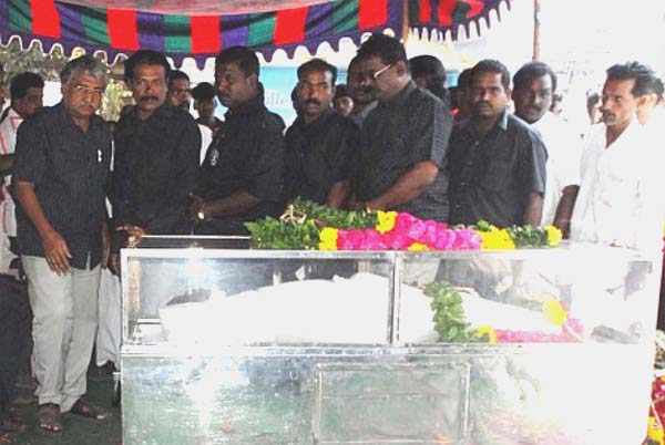 Muthukumar Funeral - Veerapandyan
