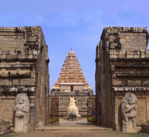Gangai Konda Cholapuram - Entrance Tower