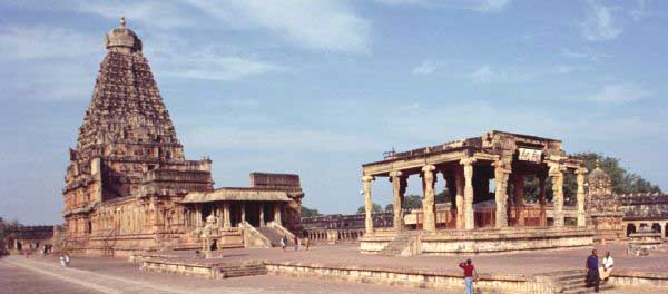 Thanjavur Brihadeeshwara (Brihadeeswara) Temple